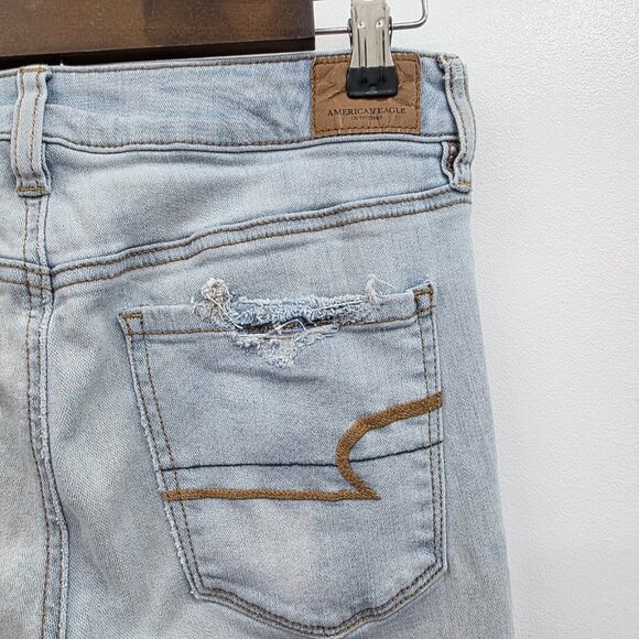 American Eagle Hi-Rise Jegging Jeans Size 8 Light Wash Extreme Distressed Ripped - Picture 8 of 16